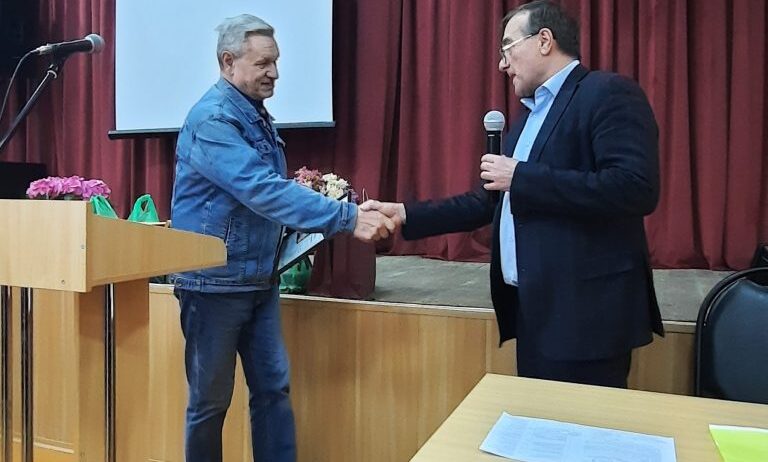 5 марта текущего года, на базе МКУ «Культура Каменной Степи» поселка 2-го участка института им. В.В. Докучаева, проведены семинарские занятия по повышению квалификации со специалистами и механизаторами сельхозпредприятий, главами крестьянских (фермерских) хозяйств под руководством МКУ «Управление сельского хозяйства Таловского муниципального района».